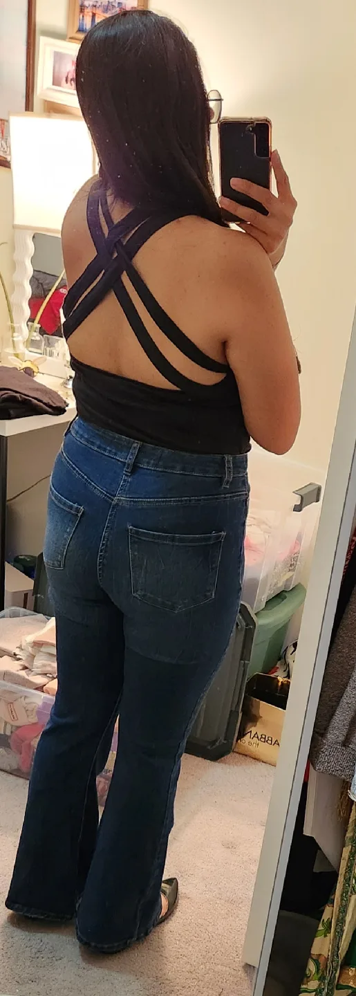 Fabletics Black Tank Top image indicator(3)