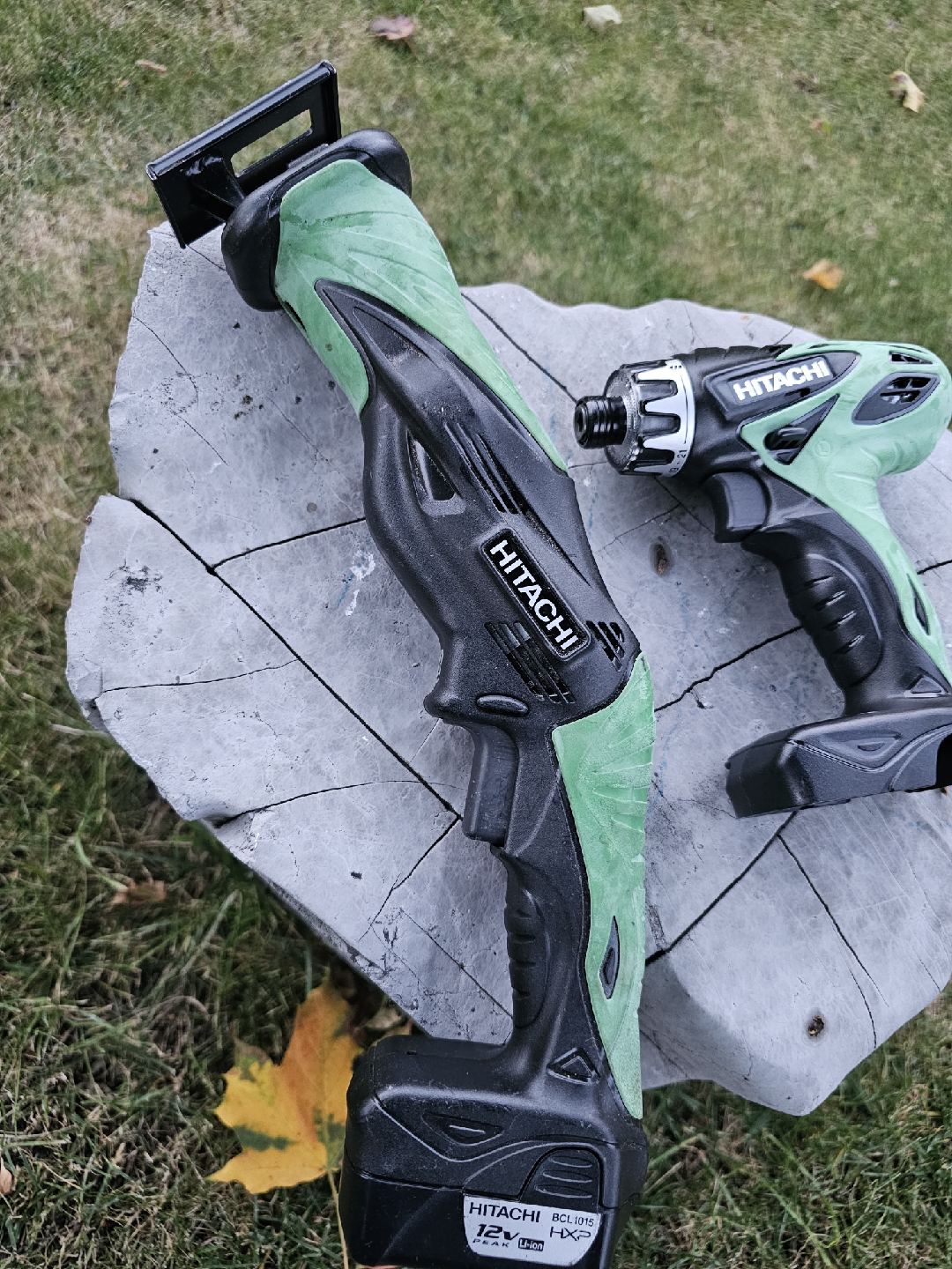 Hitachi 12V Cordless Drill & Reciprocating Saw Combo - photo 4
