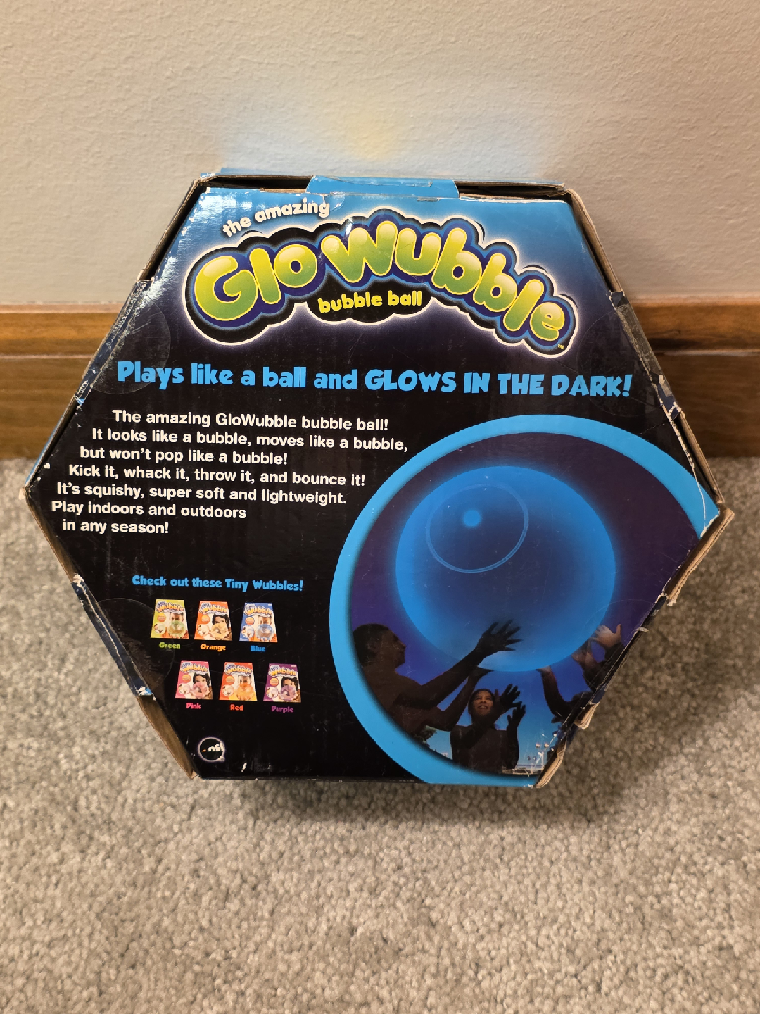 Glo Wubble Bubble Ball - Glows in the Dark! - photo 2