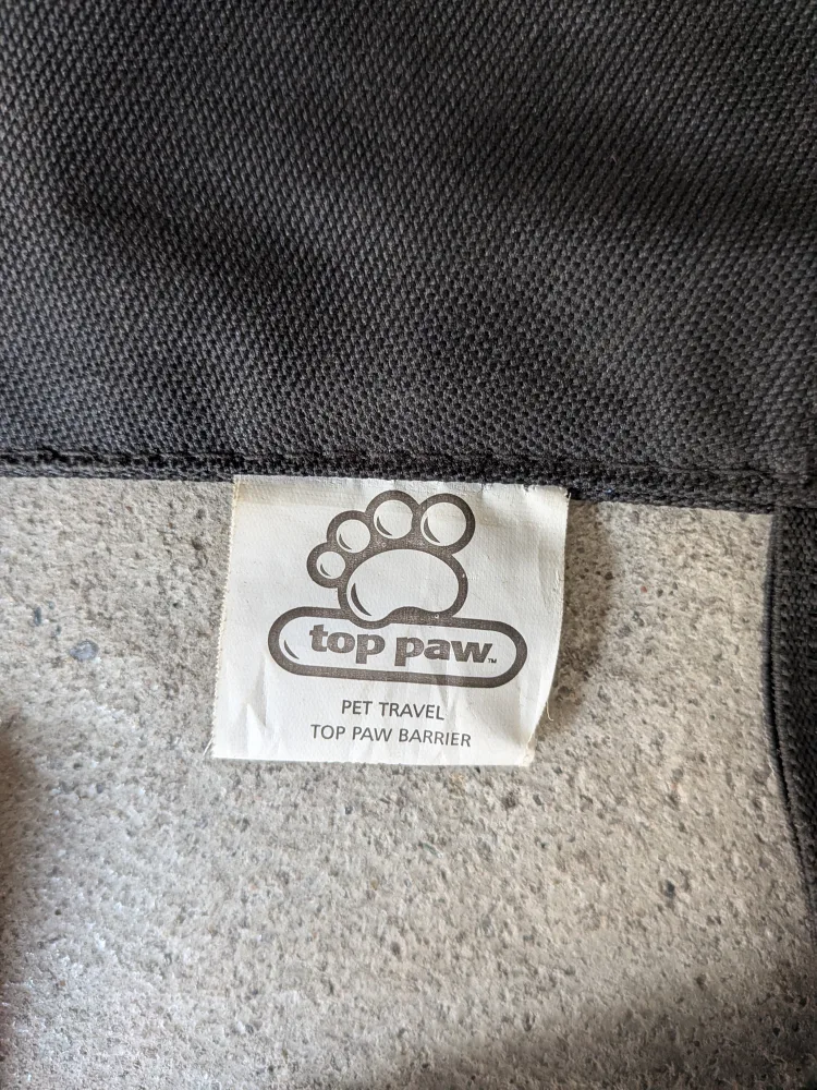 Top Paw Pet Travel Barrier image indicator(2)