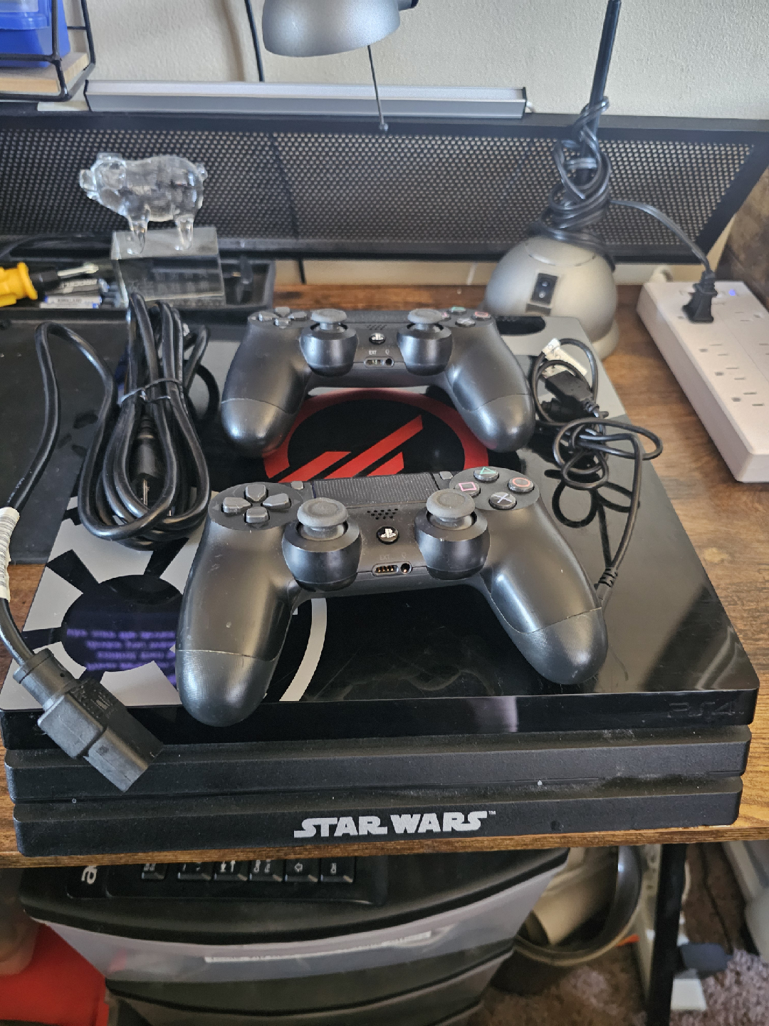 Playstation 4 Pro Starwars Edition