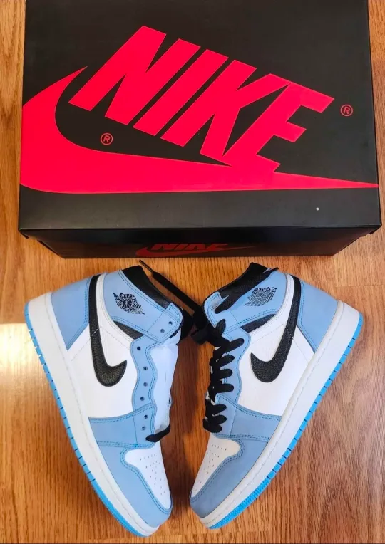 Nike Air Jordan 1 Retro High University Blue image indicator(5)