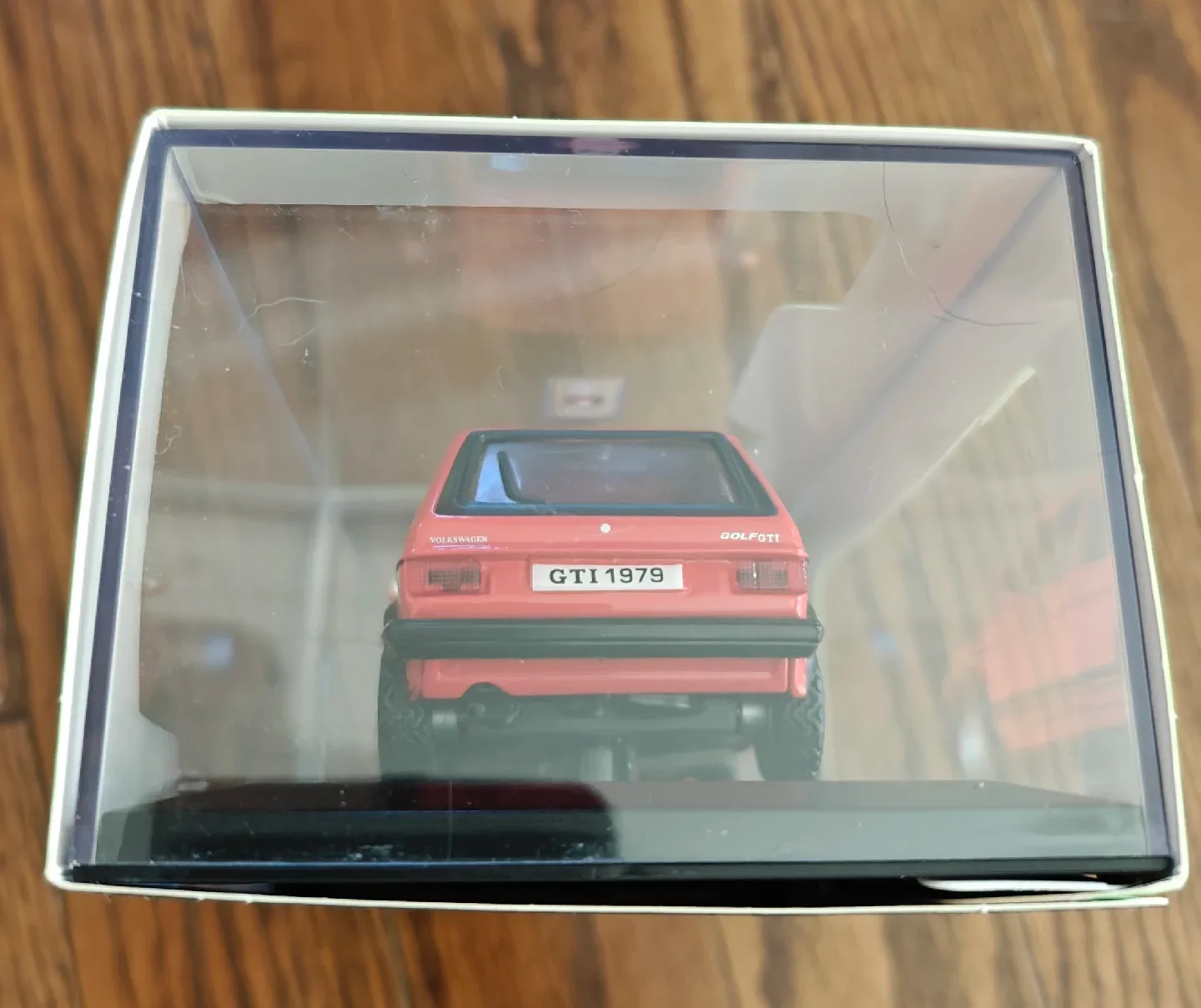 Burago VW Golf Mk1 GTI 1979 Diecast Model 1/32 (new) image indicator(3)