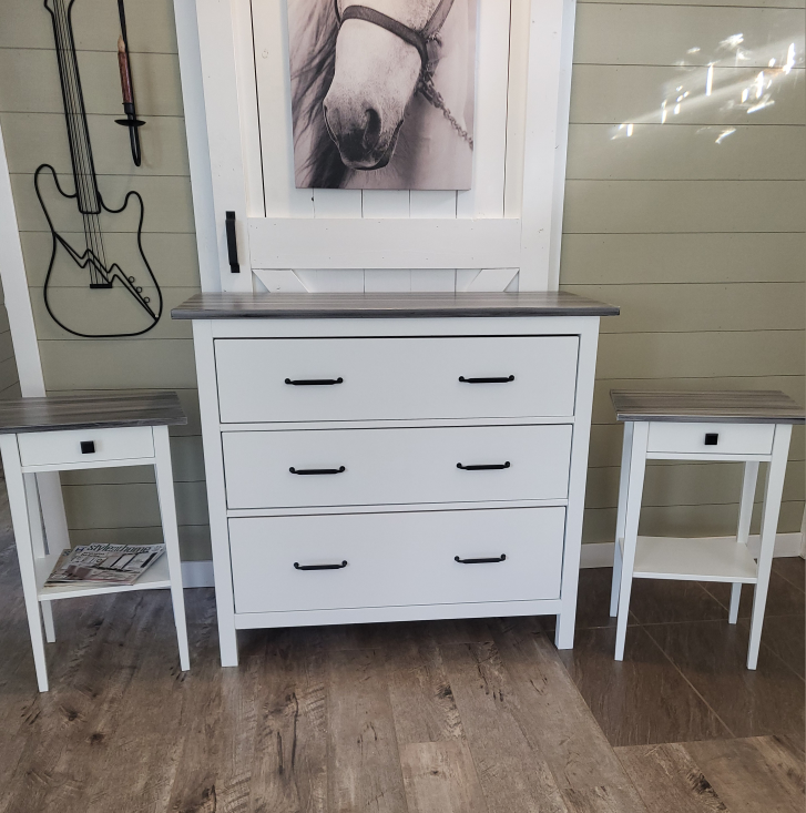 White Dresser & Nightstand Set - photo 2