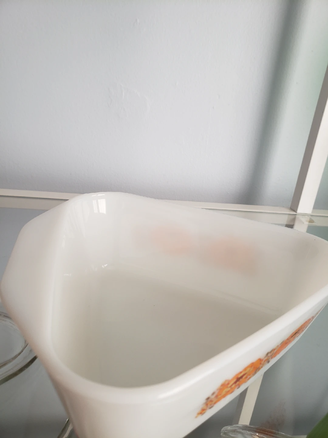 Vintage Pyrex Butterfly Gold Loaf Pan with Lid - photo 3