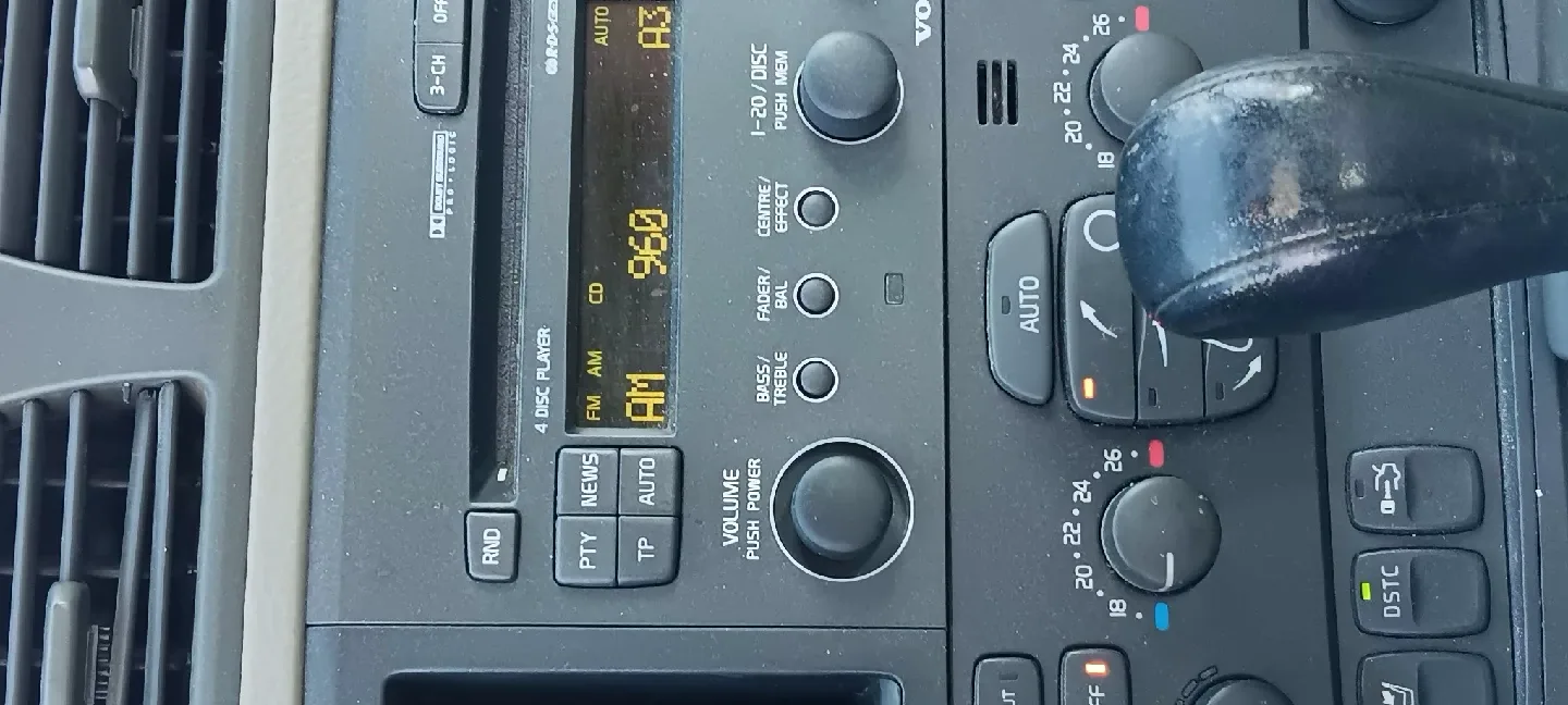 Volvo S60  AWD Car  cheap winter BEATER image indicator(3)