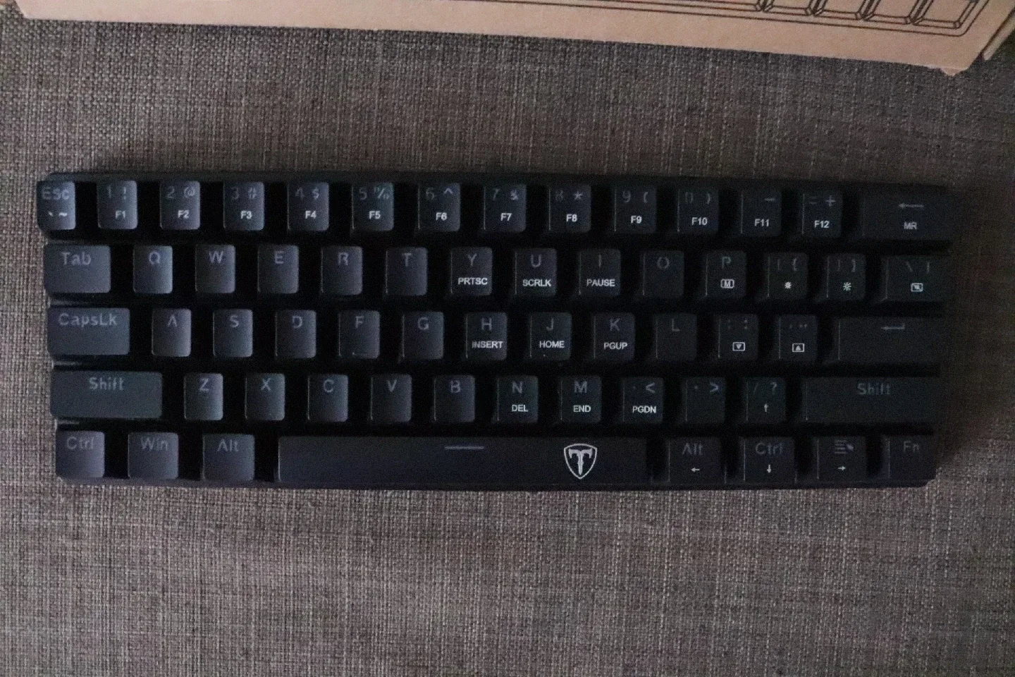 Wired mechanical keyboard image indicator(2)