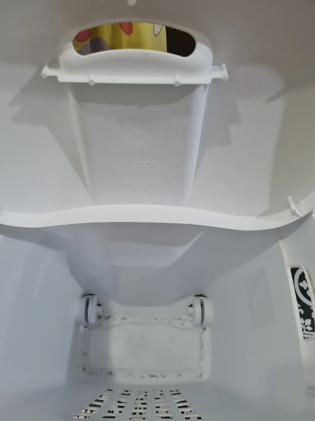 Sterilite Rolling Laundry Basket 🧡 image indicator(2)