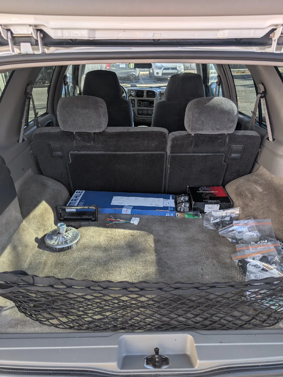 🚗💥 2001 Chevy Blazer – For Parts Only – $2,000 (FIRM) 💥🚗 image indicator(8)