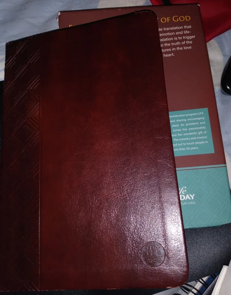 the passion translation new testament  psalms proverbs etc image indicator(3)