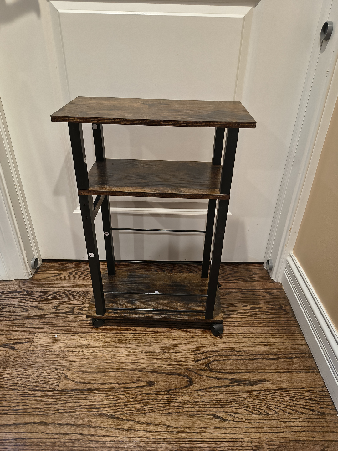🥕Brown & Black Rolling 3-Tier Shelf🥕