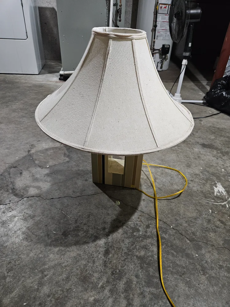 Unique Striped Table Lamp image indicator(3)