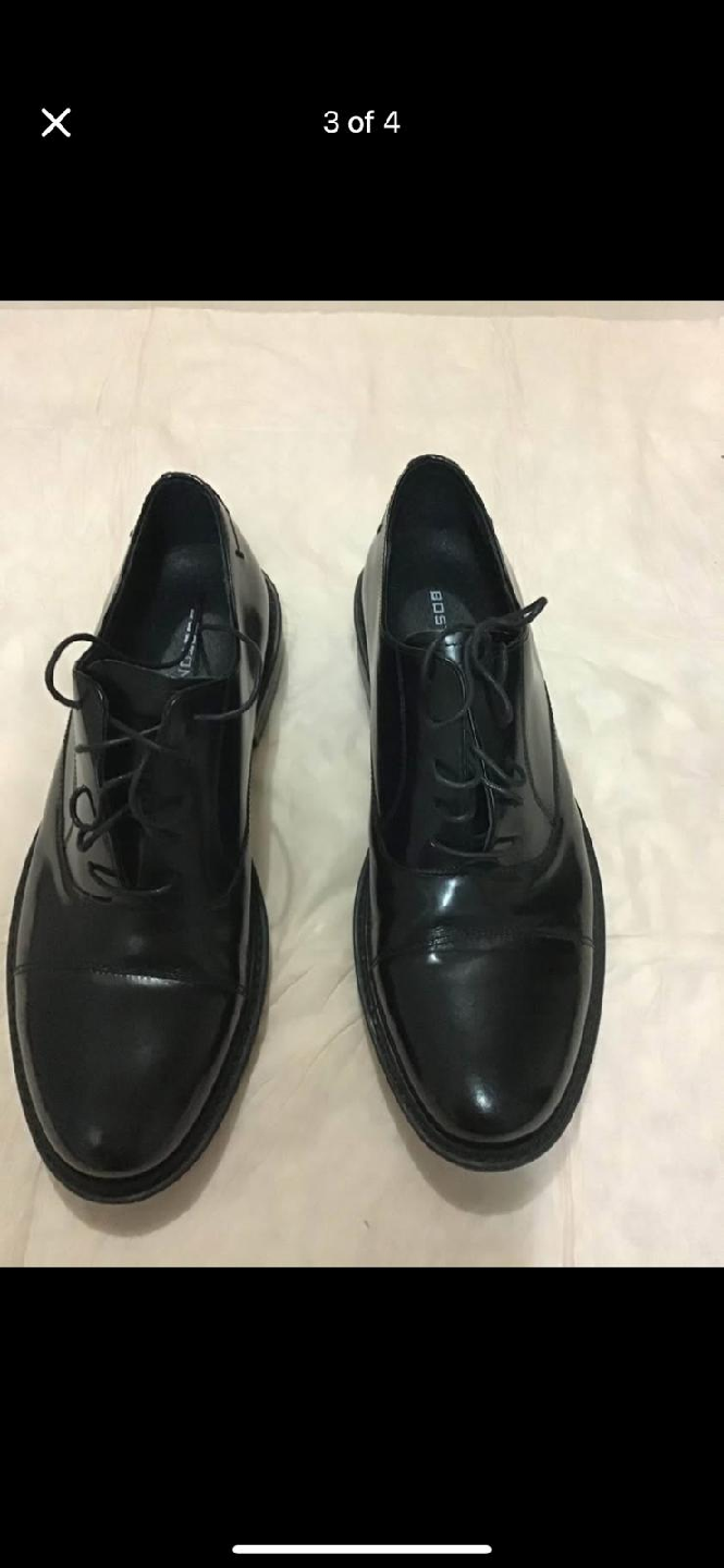 BOS Black Leather Dress Shoes Size 9