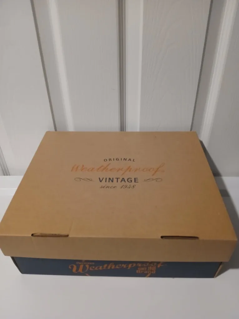 Weatherproof Vintage Brown Leather Boots image indicator(2)