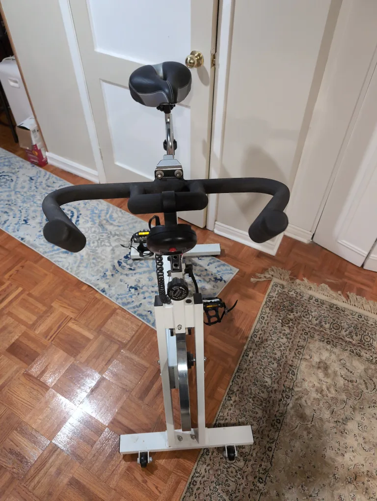 Bladez Fusion GS Indoor Cycle Bike image indicator(3)