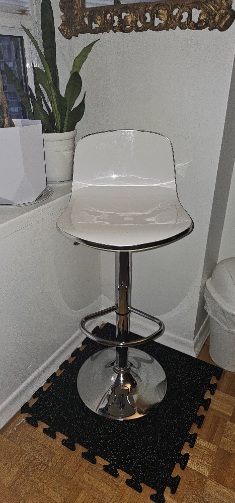 Adjustable Height Bar Stool - White