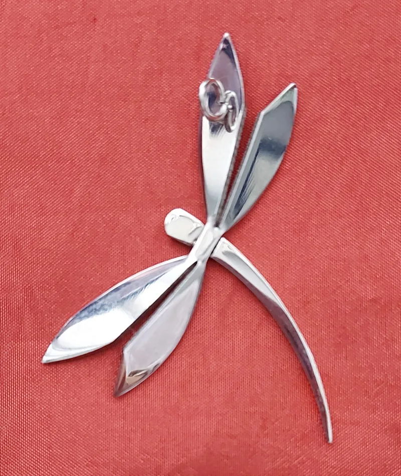 Swatch Dragonfly pendant image indicator(3)