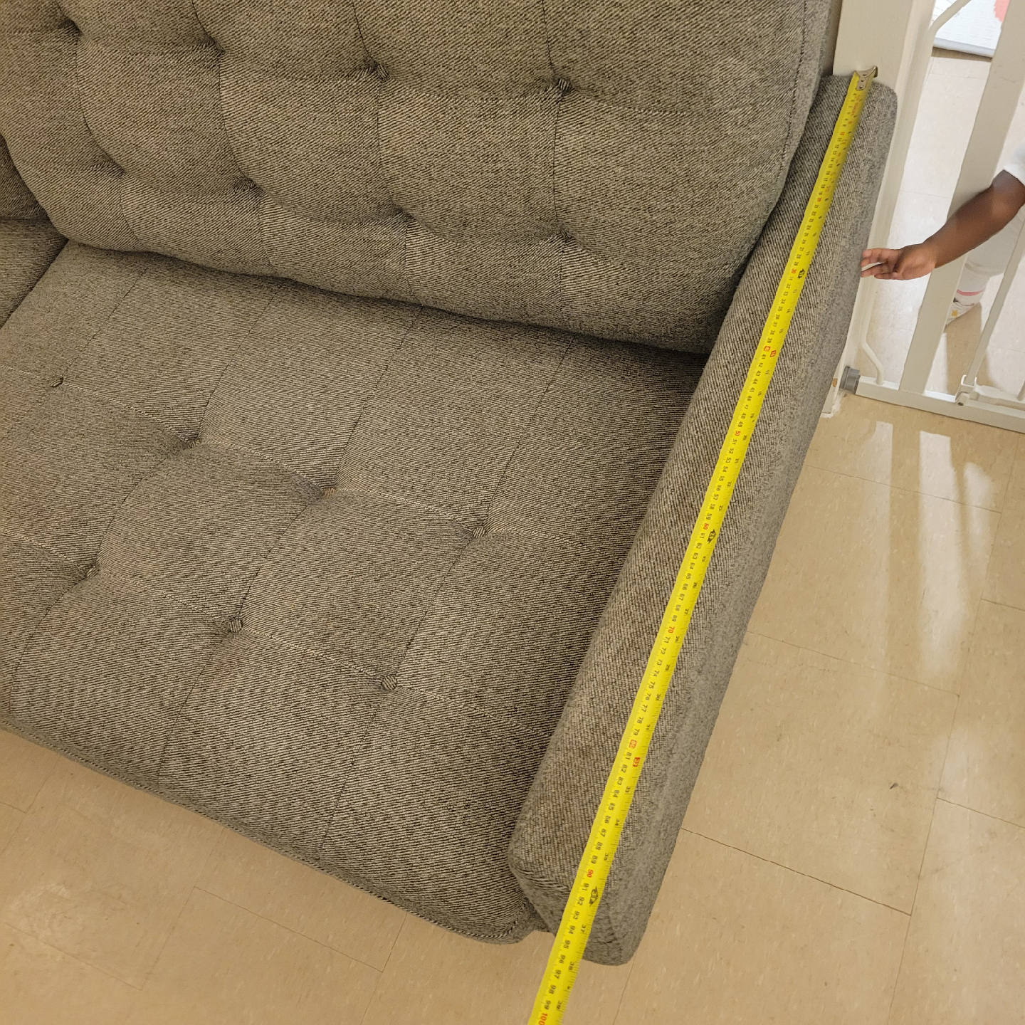 Grey Tufted Sofa 88"×36" - photo 5