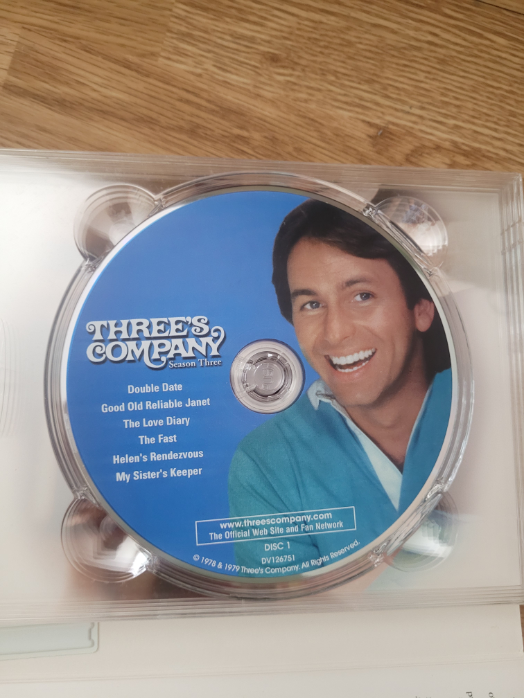 Three's Company Season 1 & 3 DVD Set - photo 4