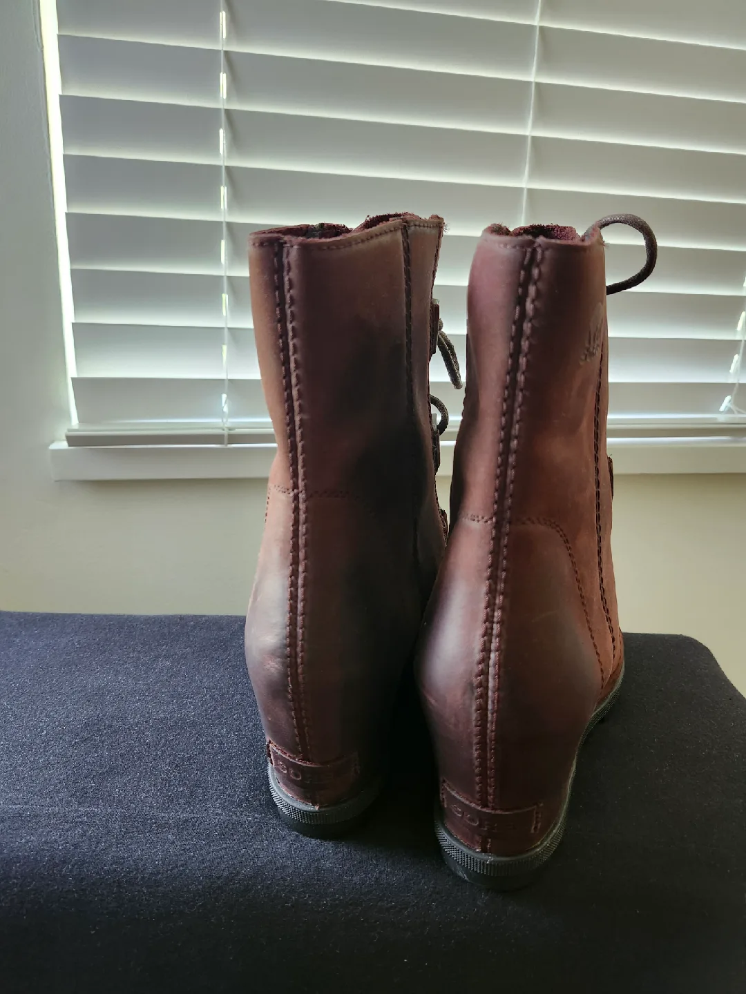 Sorel Women's NL3018-908 Boots Size 10 image indicator(7)