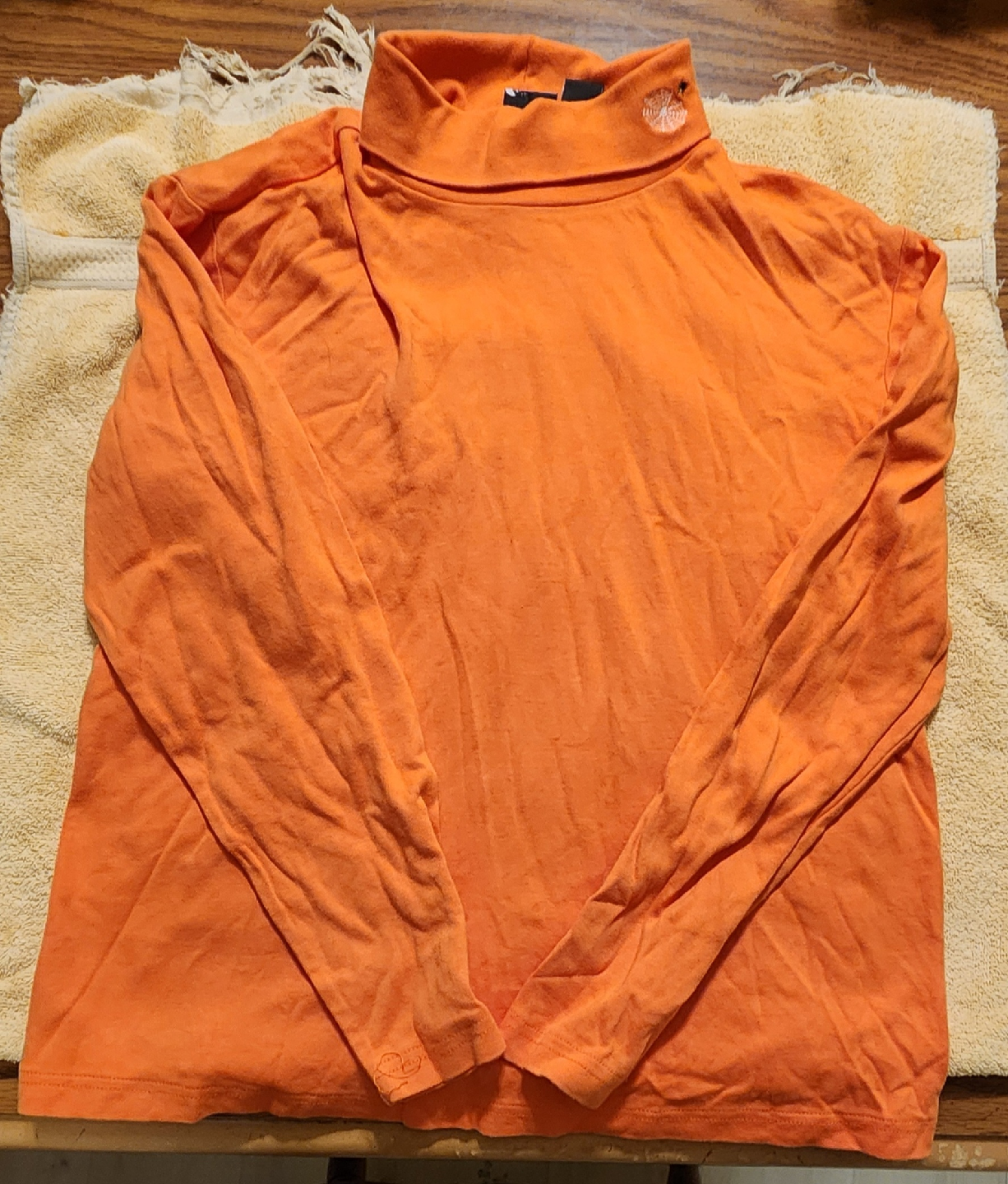 Halloween orange cowl neck long sleeved shirt - size Large