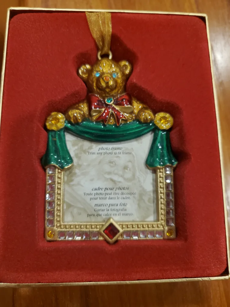 Christmas enamel Ornament Photo Frames (Set of 3) image indicator(3)