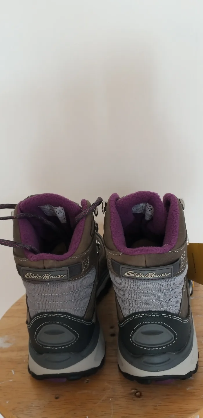 Eddie Bauer Waterproof Hiking Boots - Women's 7.5 image indicator(5)