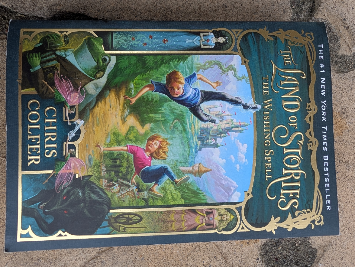 The Land of Stories: The Wishing Spell by Chris Colfer