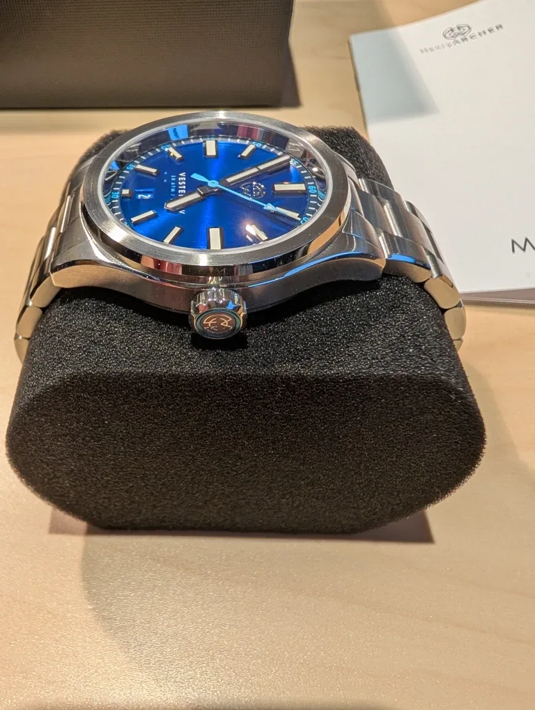 Henry Archer Automatic Watch image indicator(4)