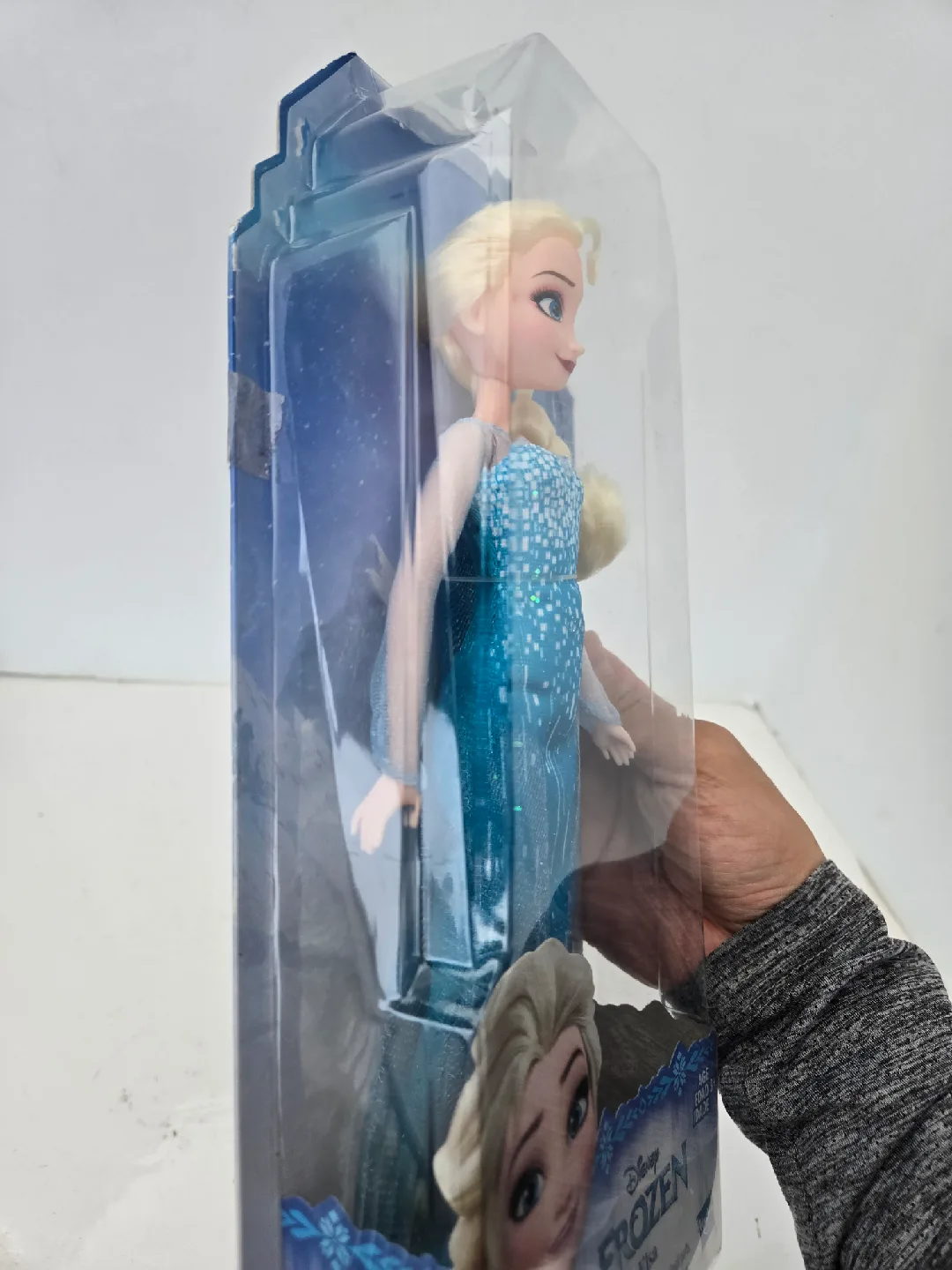 Frozen elsa barbie doll 12 inch figure  Brand new giftable image indicator(5)