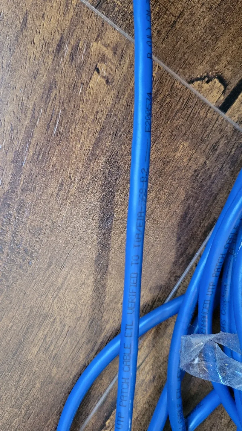Blue Ethernet Cable around 10m, 350Mhz, CAT 5 RoHS compliant image indicator(3)