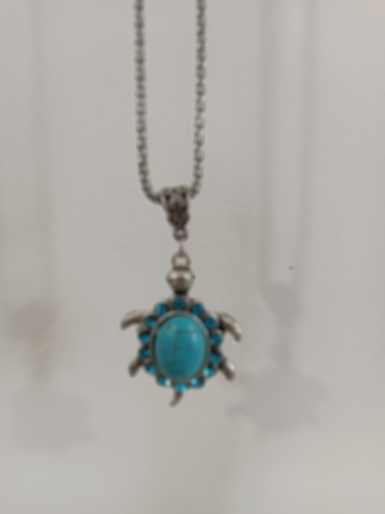 Turtle Pendant Necklace with Colorful Stones - photo 4