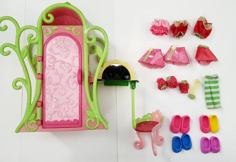 Strawberry shortcake berry sweet styles closet thumbnail