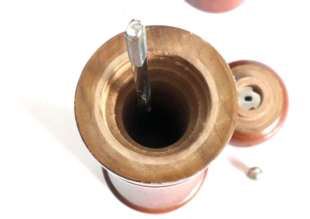 Tall Wooden Salt Shaker & Pepper Mill Set image indicator(6)