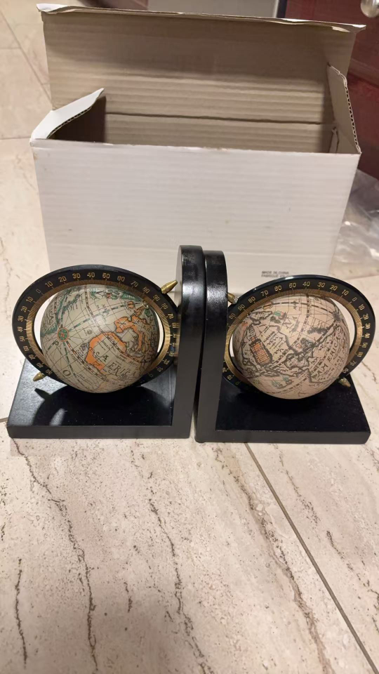 Globe Bookends - Home Decor