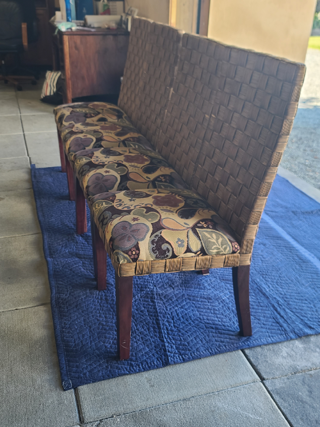 Set of 4 Woven Back Dining Chairs - photo 3