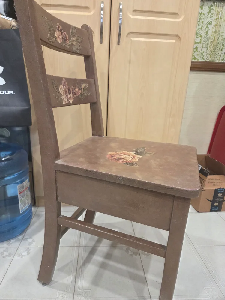 Vintage Floral Painted Wooden Chair image indicator(2)