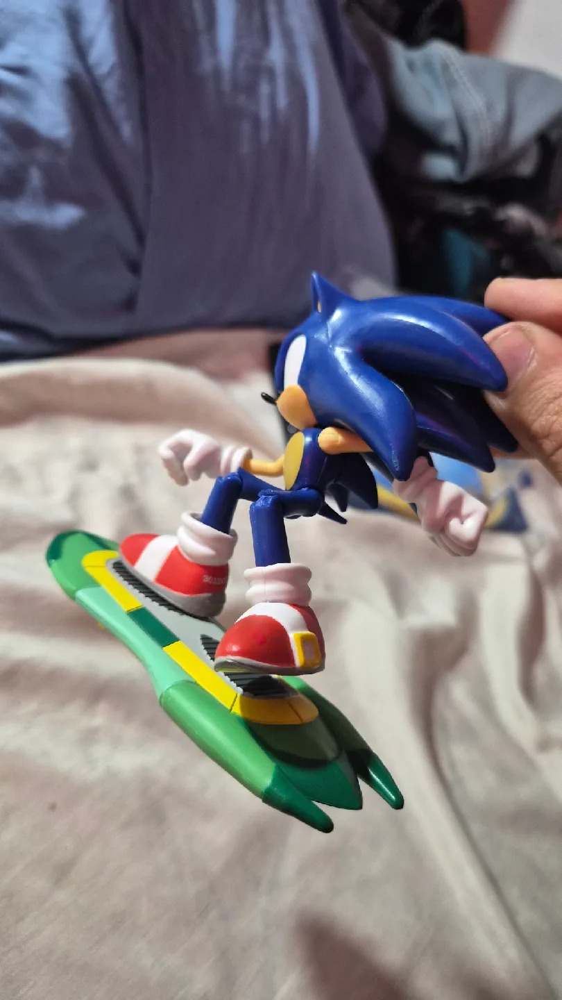 RARE Sonic The Hedgehog Jet The Hawk figure image indicator(8)