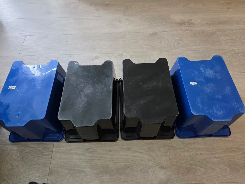 Blue & Blackb ikea Storage Bins image indicator(2)