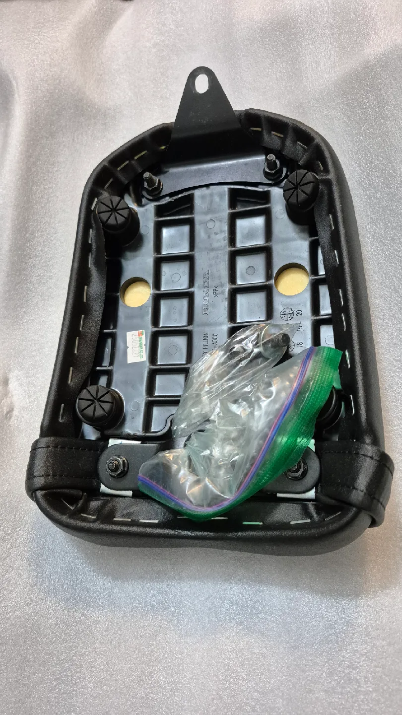 2020 Honda Rebel Passenger Seat image indicator(2)