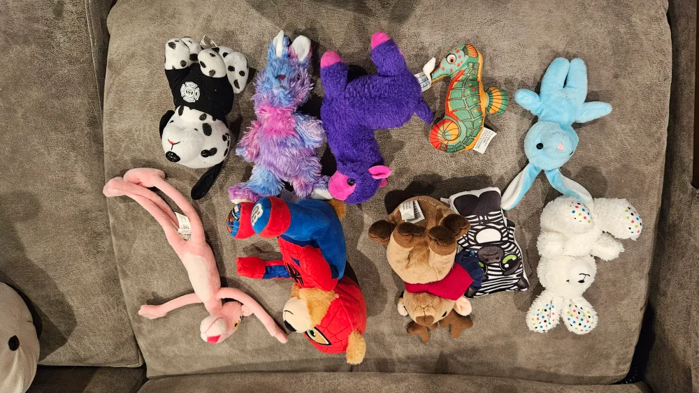 Assorted Plush Toys image indicator(2)
