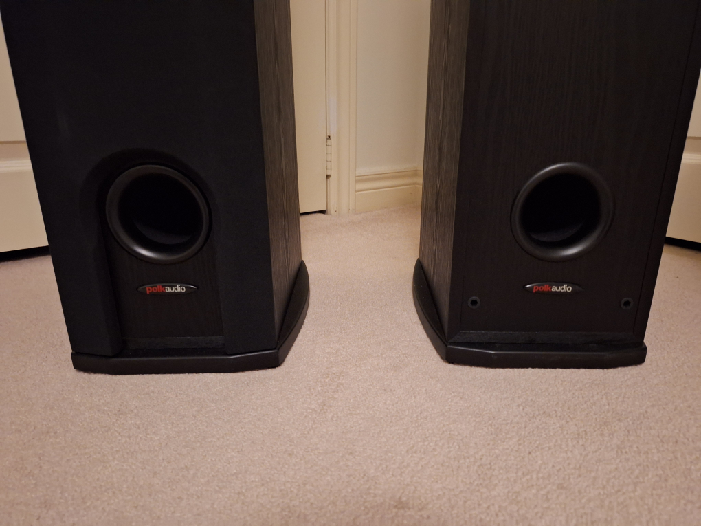 Polk Audio R50 Floor Standing Speakers - Pair