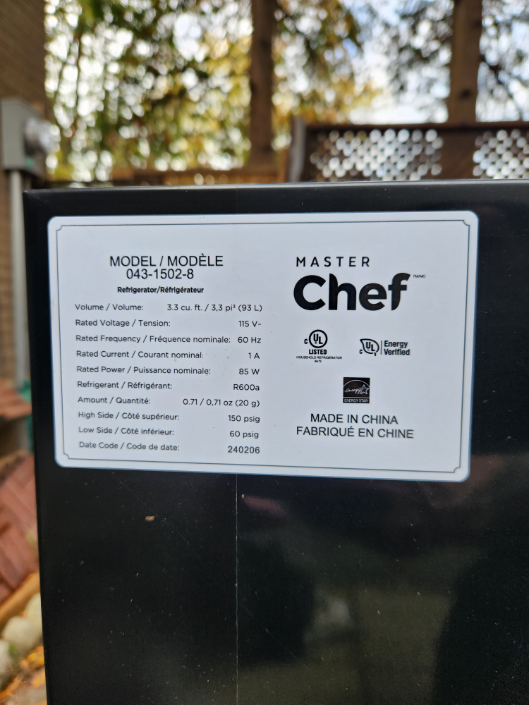 Master Chef 3.3 cu ft Mini Fridge - Black - photo 4