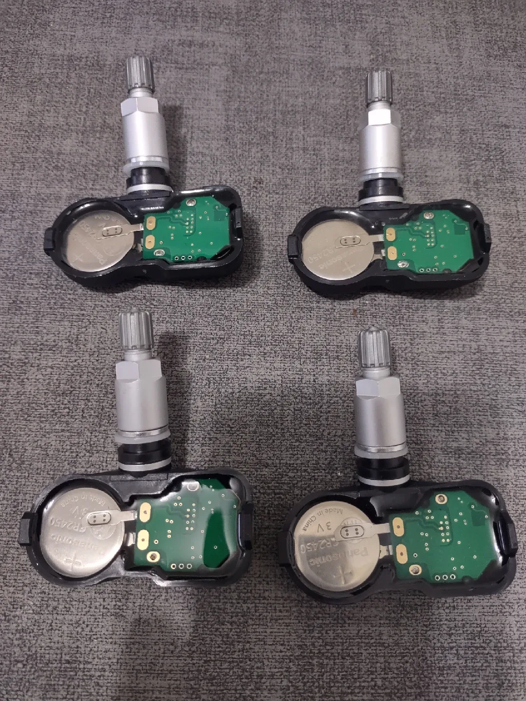 Set of 4 TPMS Tire Pressure Sensors image indicator(2)