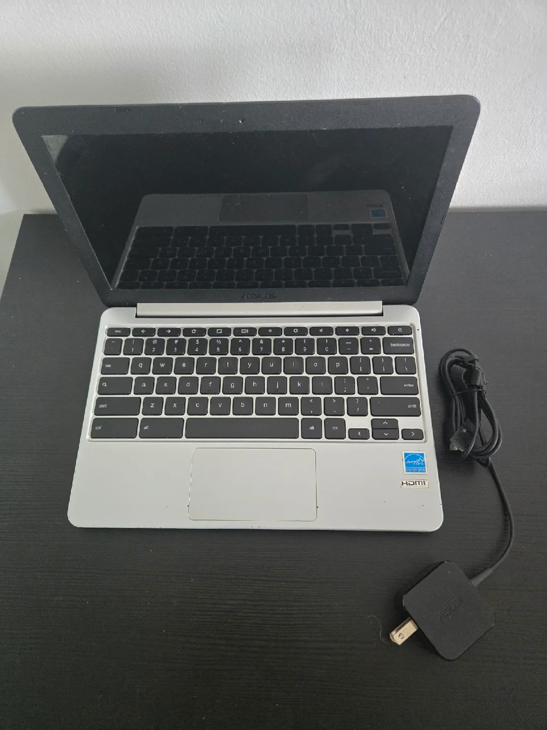 ASUS Chromebook C201P Laptop thumbnail