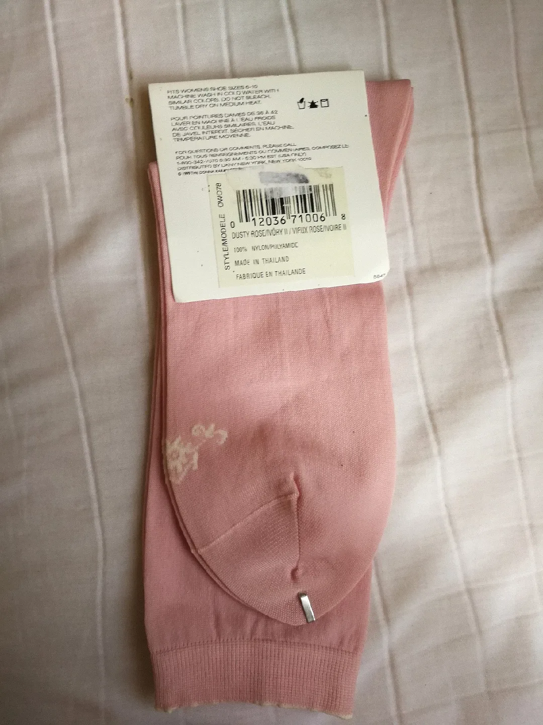 3 pairs socks bundled - fishnet, DKNY & Northern Reflections image indicator(6)