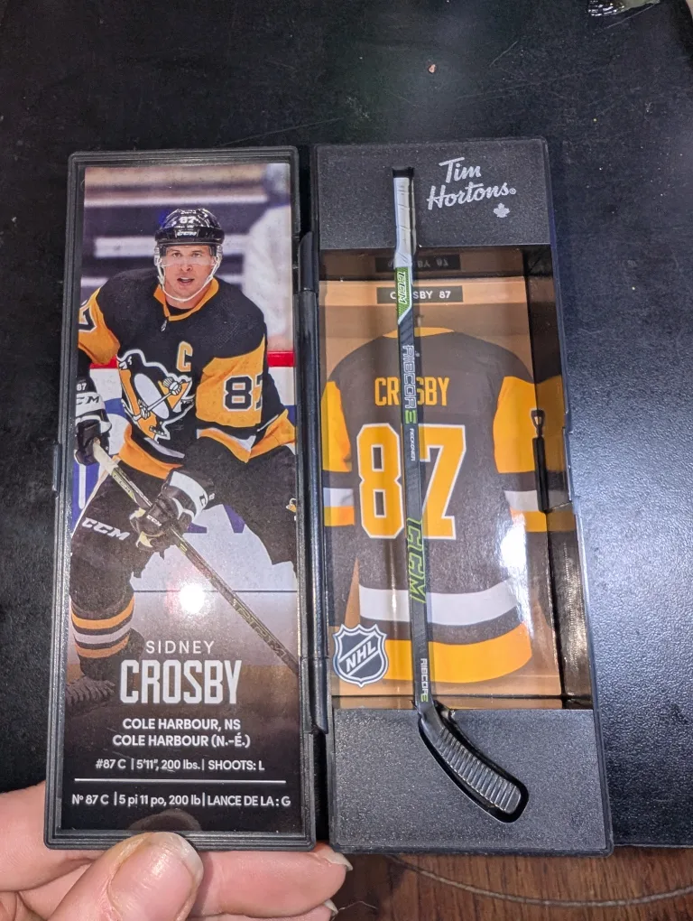 Tim Hortons NHL Superstar Collectable Sticks - Crosby #87 image indicator(3)
