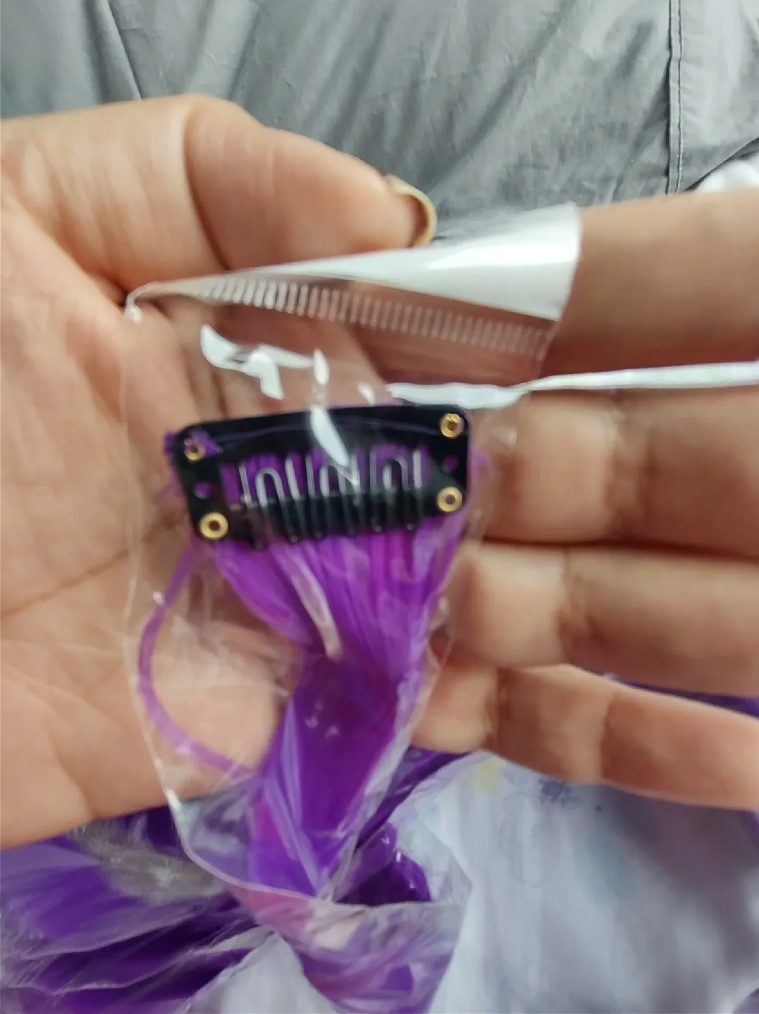 Purple Clip-in Hair Extensions image indicator(3)