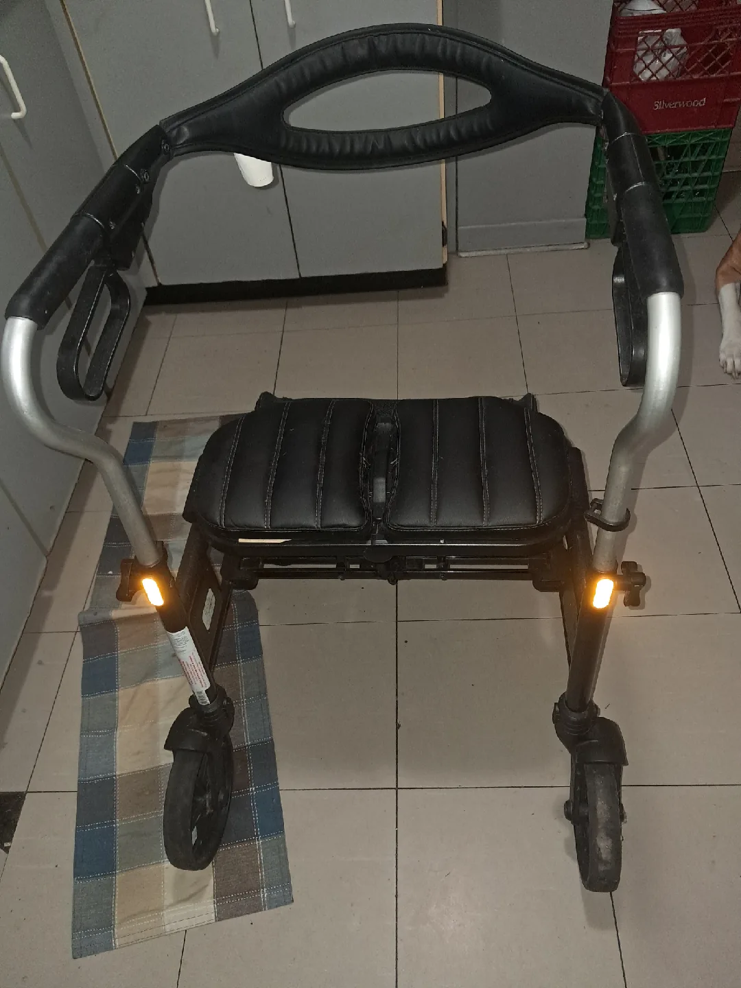 Evolution Xpresso Zero Series Walker image indicator(4)