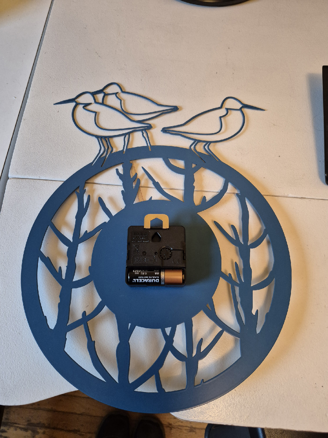 Bird Clock 🐦🕥 : Blue & Red Wall Clock (As-New) - photo 2
